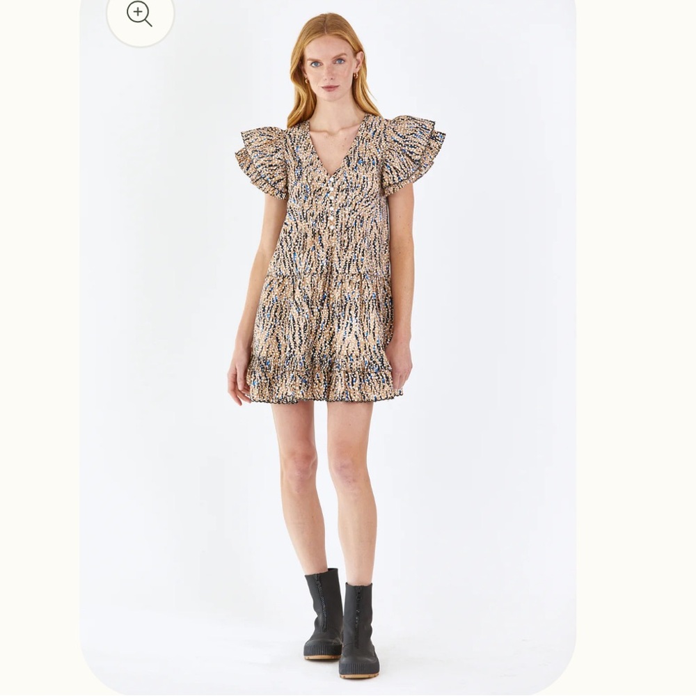 Hunter Bell Virginia Dress Snowy Animal Large Tan Blue Ruffle Puff Sleeve Tiered